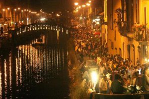MOVIDA Darsena-Navigli VIOLENTATA