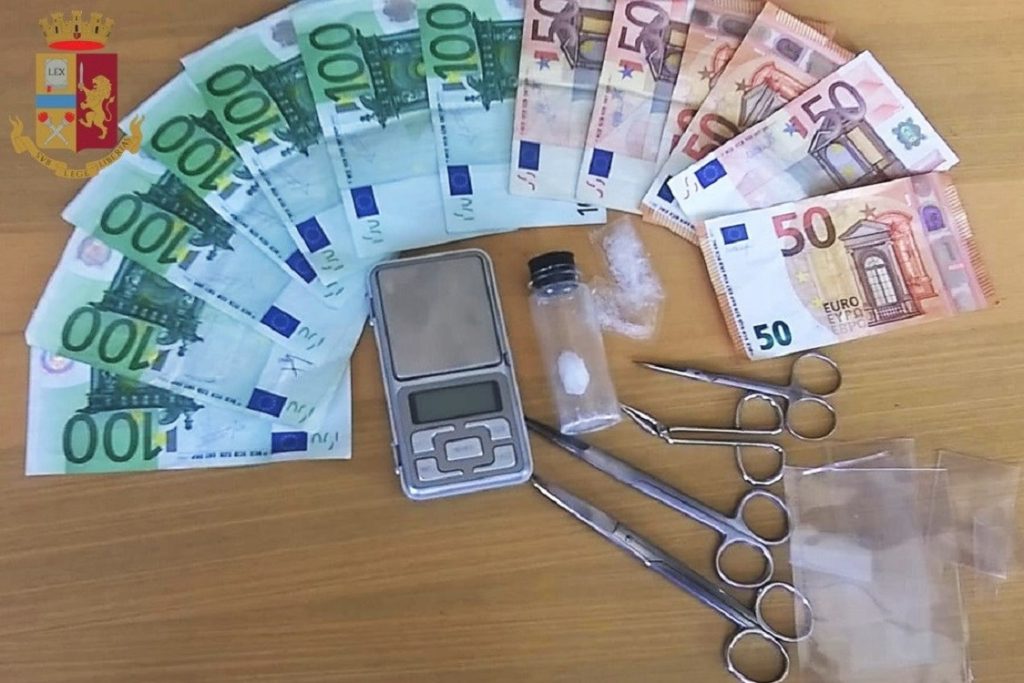 Filippino arrestato per ricettazione e spaccio