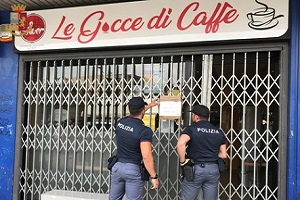 Chiusi due bar