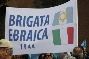Insulti e aggressione alla Brigata Ebraica