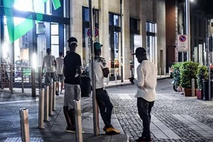 gambiano e senegalese arrestati per spaccio