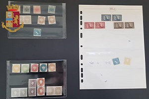 Tre arresti per ricettazione di francobolli rubati