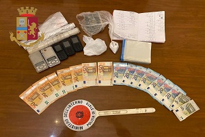 Tre arresti per spaccio e detenzione di stupefacenti
