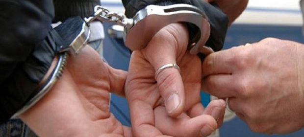 francia filippini agente quattro rapine gioielleria anziano orologio negozio pizzeria accoltellatore comunità Latitante arrestato marocchino Tonale