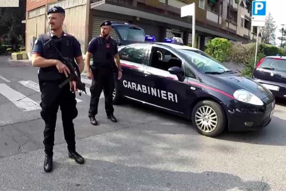 Perquisizioni comasina