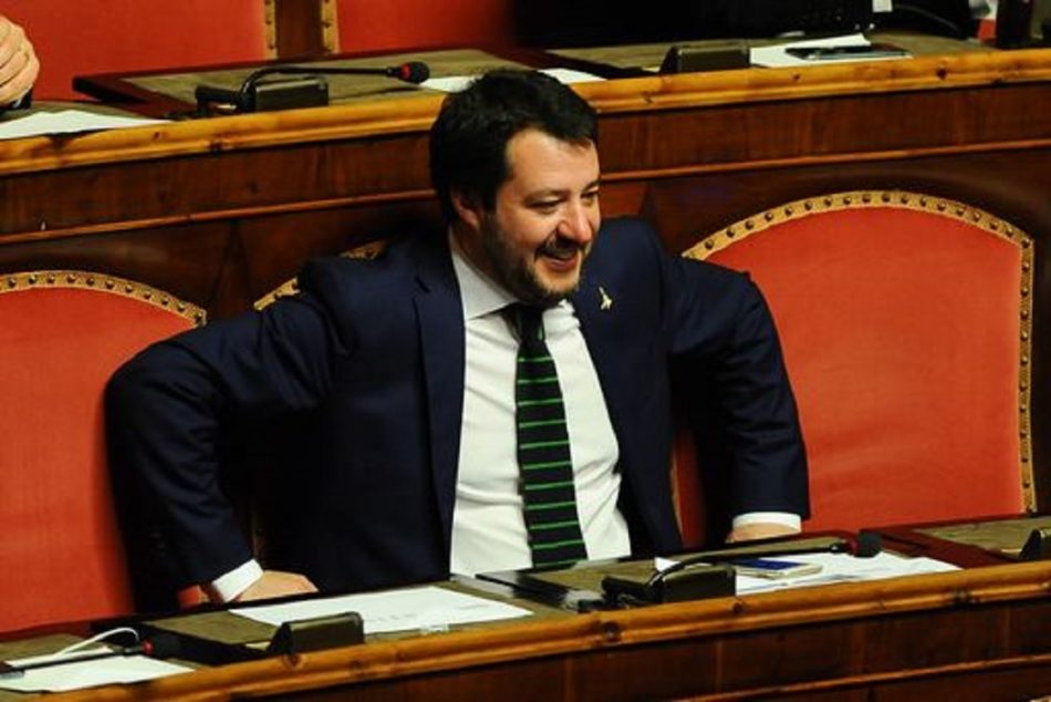 dimesso salvini