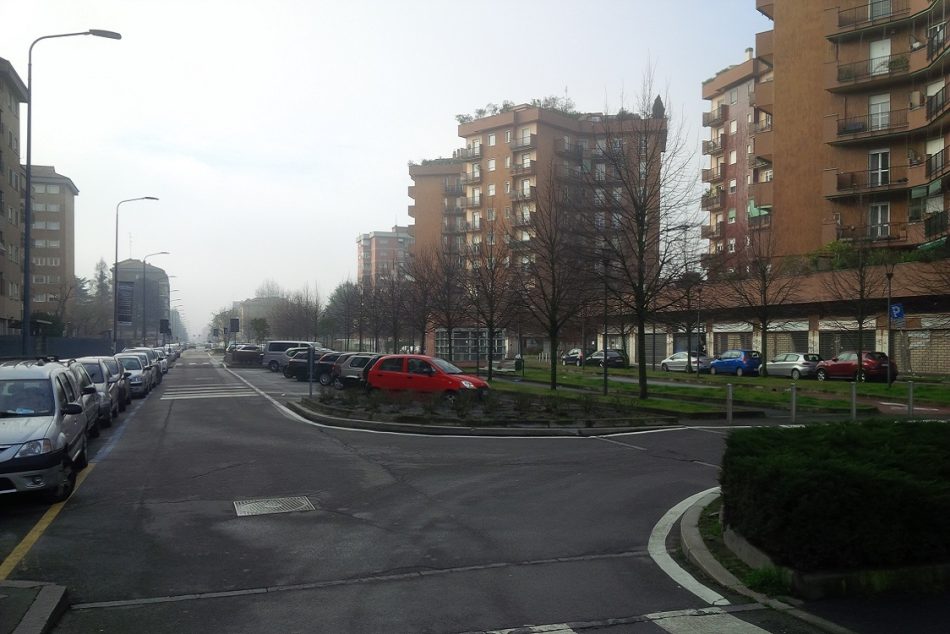 viale suzzani insulti razziali