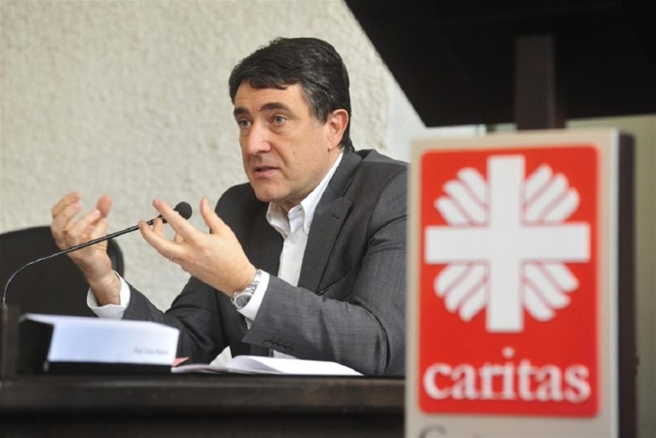 italiani poveri