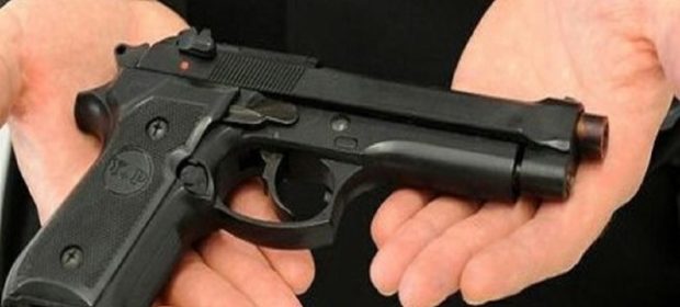 pistola giocattolo