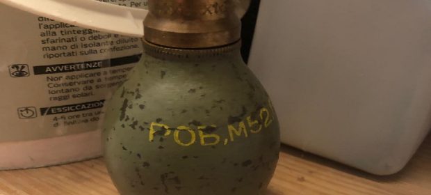 bomba a mano