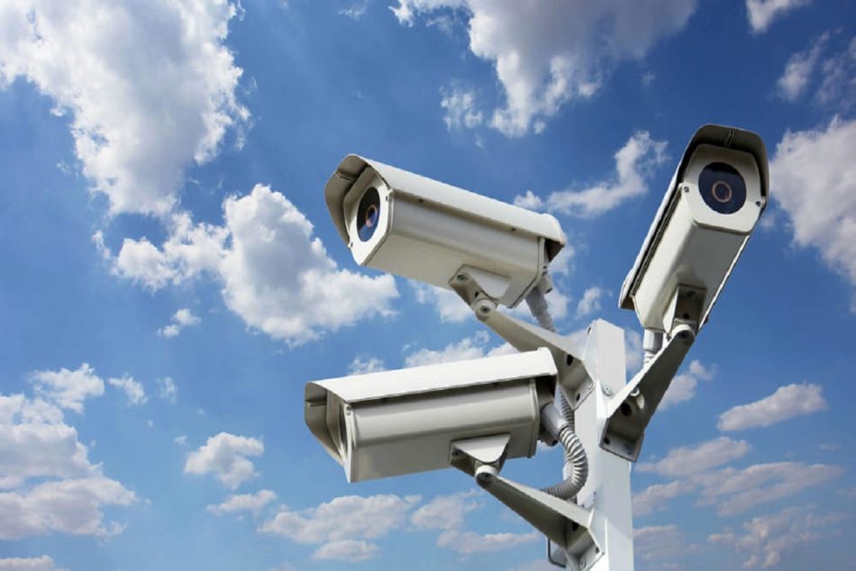 Da lunedì saranno riaccese le telecamere sulle corsie preferenziali videocontrollo telecamere video sorveglianza