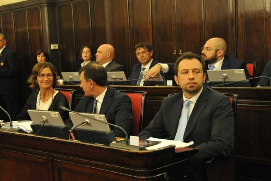 forza italia emergenza scuole