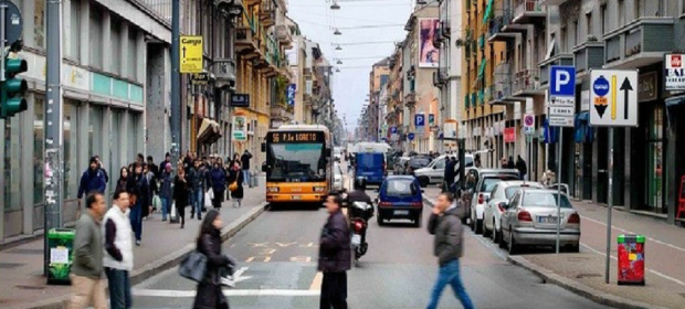 Aggredito via padova divieto di dimora