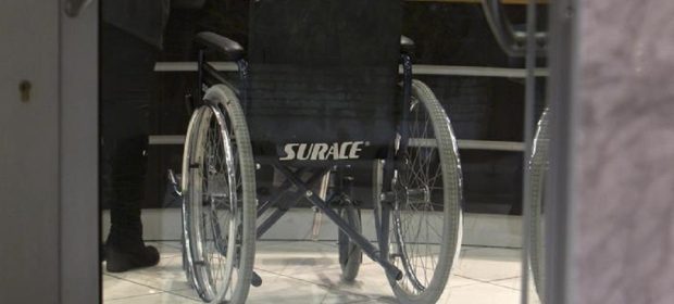 sedia a rotelle