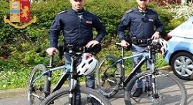 Controlli nei parchi: due indagati Speed, marijuana e hashish arrestato studente al Parco Arrestato spacciatore al parco Indro Montanelli Due arresti per droga agenti ciclisti, polizia senegalese