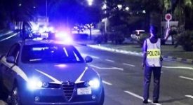 Fermato a un controllo anti-covid viene arrestato per furto posto di blocco ritirata la patente