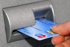 clonavano le carte di credito