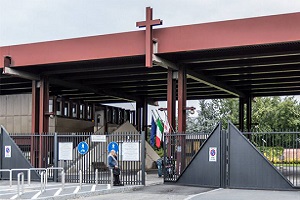 custode del cimitero di lambrate