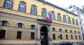 Comminato DASPO a parcheggiatore abusivo Identificati e denunciati i gilet arancioni assembrati senza mascherine Il Questore emette i primi quattro DASPO urbani Spaccio, liti aggressioni, cinque arresti nelle ultime 24 ore Per la prima volta applicata la Sorveglianza Speciale di PS per maltrattamenti spaccio a Quarto Oggiaro questura di milano dieci arresti