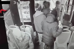 mezzi pubblici