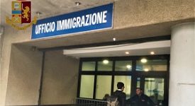 truffare una straniera