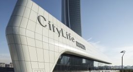 Rapinavano ragazzini a City Life