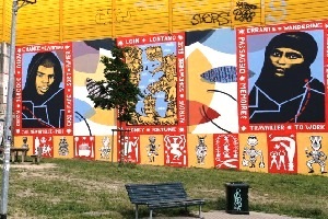 38.000 euro per un murales pro-migranti