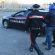 Stupra e rapina 70enne