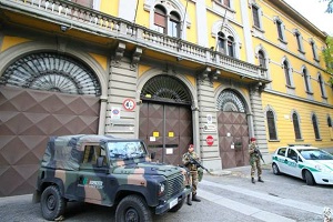 Polizia centro polifunzionale alla Montello