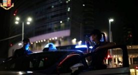 polizia Tenta di corrompere agenti per evitare una multa