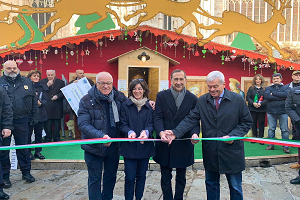 Inaugurato il Mercatino di Natale in Duomo
