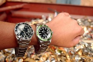 Due furti con strappo di orologi per 60.000 euro Derubati dei Rolex riescono a recuperarli