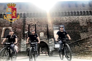polizia, poliziotti ciclisti