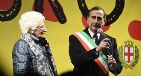 Corteo dei sindaci contro l'odio
