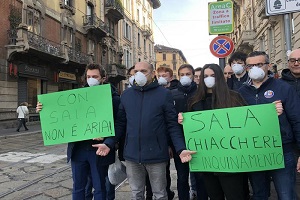 La Lega protesta contro lo smog