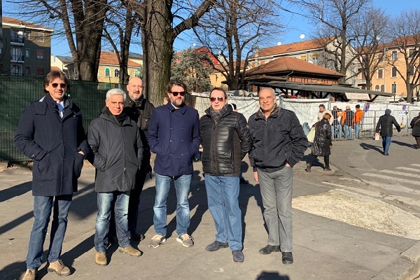 Sopralluogo di Fratelli d'Italia al Pane Quotidiano di viale Monza