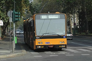 Sardone (Lega) e De Corato (FdI):Milano citta insicura Agente fuori servizio blocca rapinatori marocchini