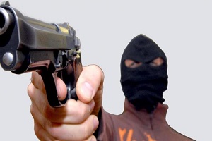 Rapina a mano armata in gioielleria del centro
