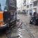 Auto impatta tram e lo fa deragliare