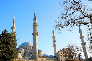 De Corato: nel PGT 7 moschee alla faccia dei milanesi