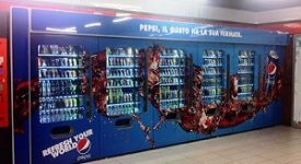 Furti e manomissioni ai distributori della Metropolitana