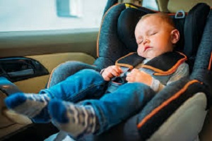Da oggi scatta l'obbligo dei Seggiolini anti-abbandono