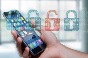 Vietato il cellulare a due truffatori