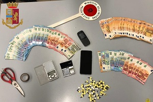 Un arresto per spaccio in viale Monza