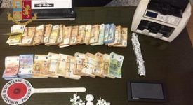 Arrestati padre e figlio avevano 120mila euro e 55 grammi di cocaina