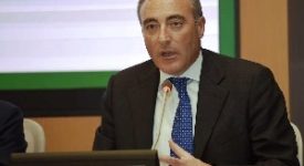 Gallera: Lombardia pronta a riapertura lenta e graduale https://www.ansa.it/lombardia/notizie/2020/10/06/influenza-gallera-con-3-mln-di-vaccini-siamo-super-capienti_88430d5e-e427-400f-9e06-28d42a04ec96.html Gallera: Lombardia attuò le linee guida del Ministero già il 22 gennaio