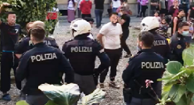 Rivolta per lo sgombero di una famiglia di egiziani abusivi