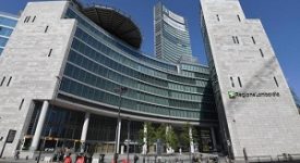 De Corato: da Sala e Majorino penosi attacchi alla Regione Tensioni Lega-FdI: lunedì incontro chiarificatore Bussolati (PD): Lega incapace. Cecchetti (Lega): basta polemiche Bar e ristoranti chiusi alle 24, vietata la vendita di alcolici da asporto Polemica sui vaccini fra Comune e Regione Nuova ordinanza: mascherina solo senza distanza Camici: secondo gli inquirenti non fu donazione. Indagato il cognato di Fontana Riaprono centri estivi, cinema e teatri Regione Lombardia rifinanzia il bando pacchetto famiglia e copre tutte le 46.000 richieste Lombardia: 12 decessi, dato più basso dall'inizio dell'epidemia