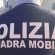 Spacciatore lancia la droga dalla finestra ma viene arrestato