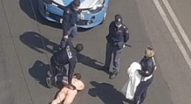 uomo nudo buenos aires
